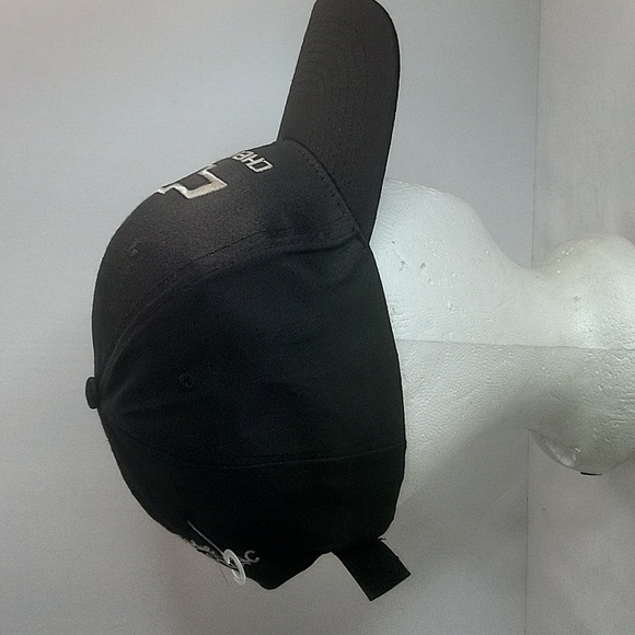 Hat - Picture 2 of 8